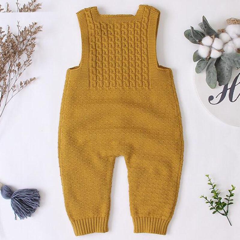 Handmade Baby Knitting Rompers Sleeveless Solid Color Jumpsuit Winter Romper For Girls and Boys In Modern Retro Style