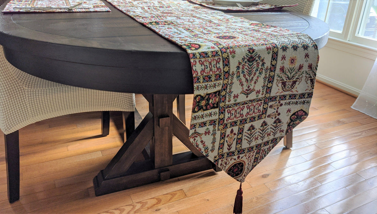 DaDalogy Bedding Cottage Mughal Floral Woven Tapestry Table Runner, Light Fleur White Botanical Vintage (18196)