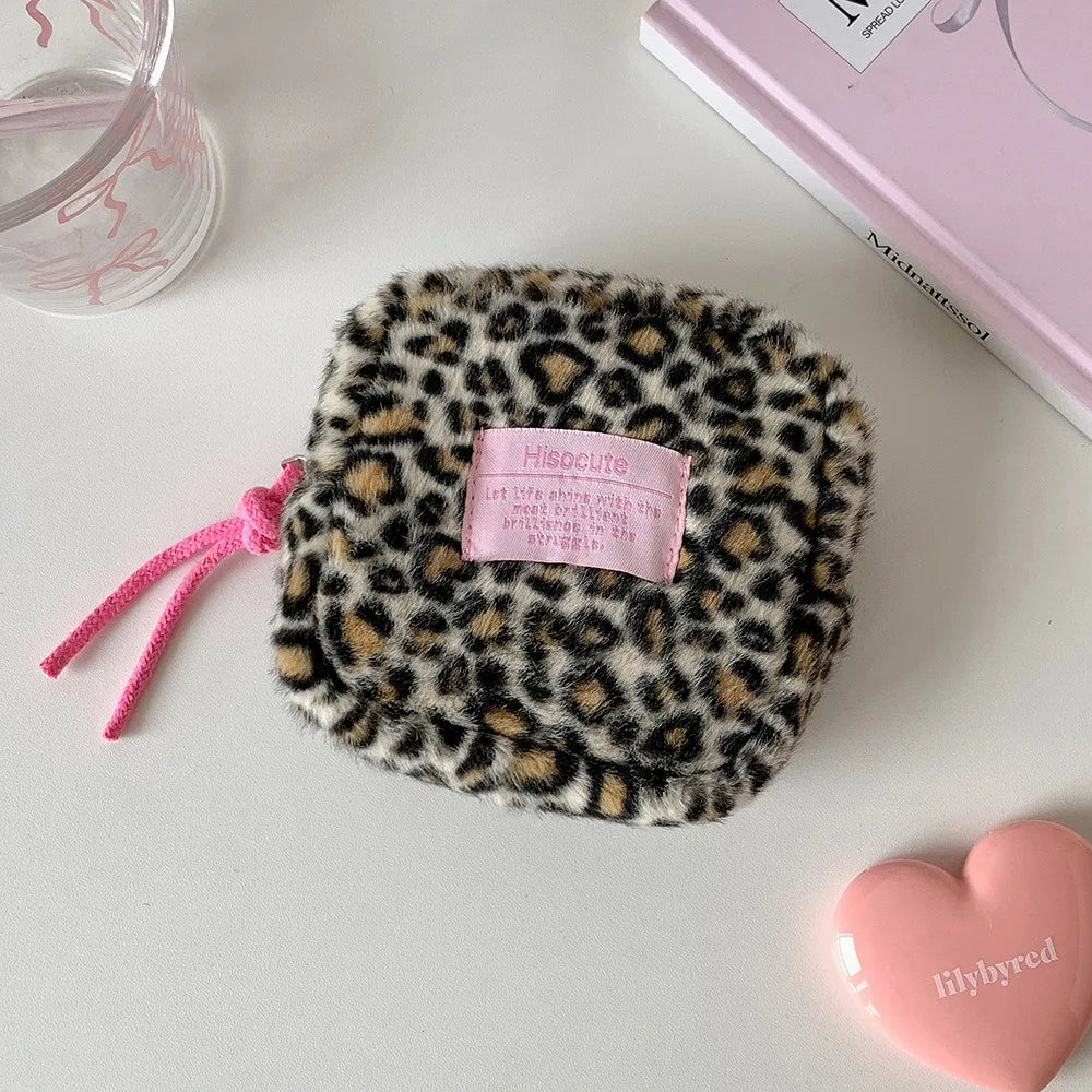 New Leopard Print Makeup Pouch Large Capacity Cosmetic Bag Multipurpose Sanitary Pads Bag