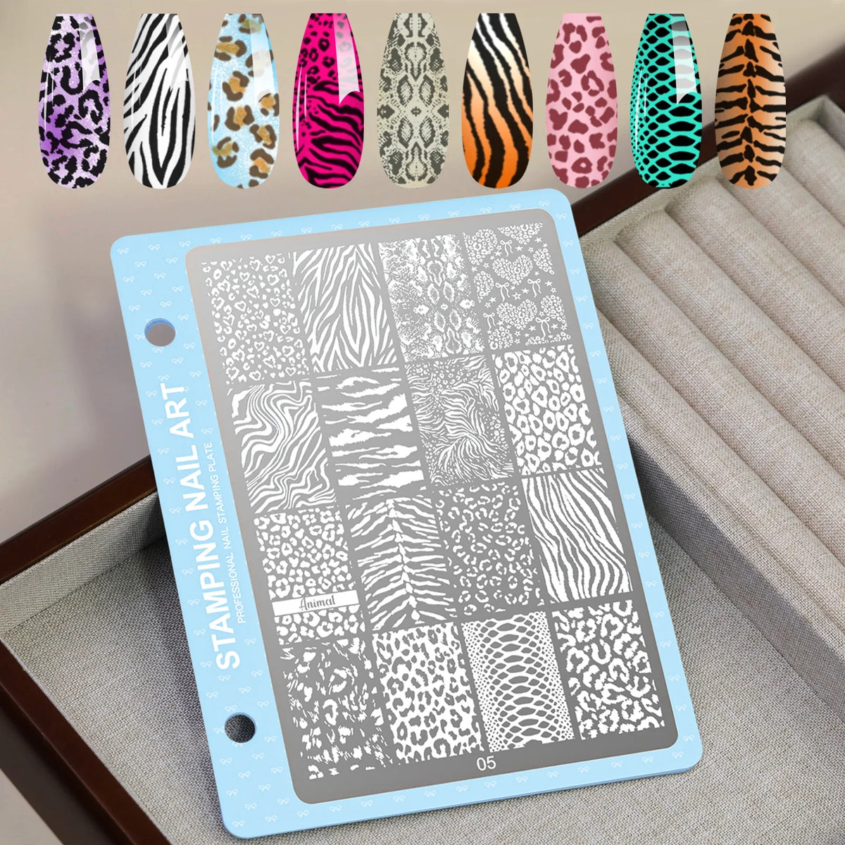 Print Nail Stamping Plate Leopard Snake Pattern Nail Art Stencil Stainless Steel Nail Stamp Template for DIY Manicure Nail Tools