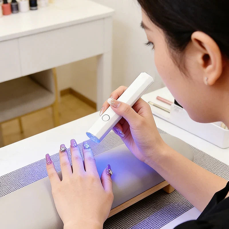 Portable Handheld UV LED Nail Lamp USB Rechargeable Pen Shape Nail Dryer Quick Curing Light for Gel Polish Manicure And Nail Art