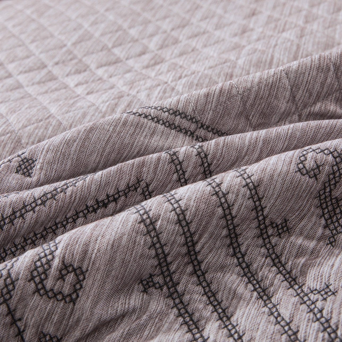 DaDa Bedding Whimsical Lavender Grey Cottage Soft Quilted Coverlet Bedspread Set - Twin (JHW866)