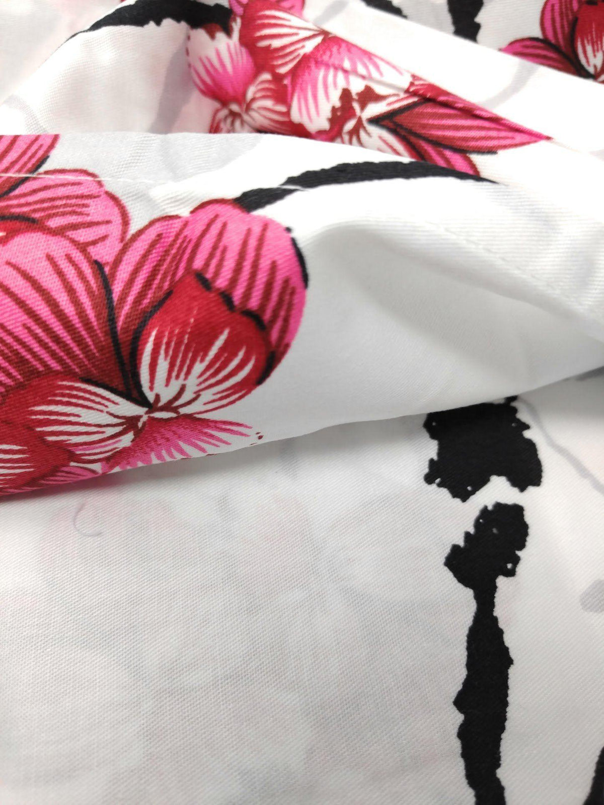 DaDa Bedding Floral Cherry Blossoms Red Purple Fitted Sheet & Pillow Cases Set (FTS8318)
