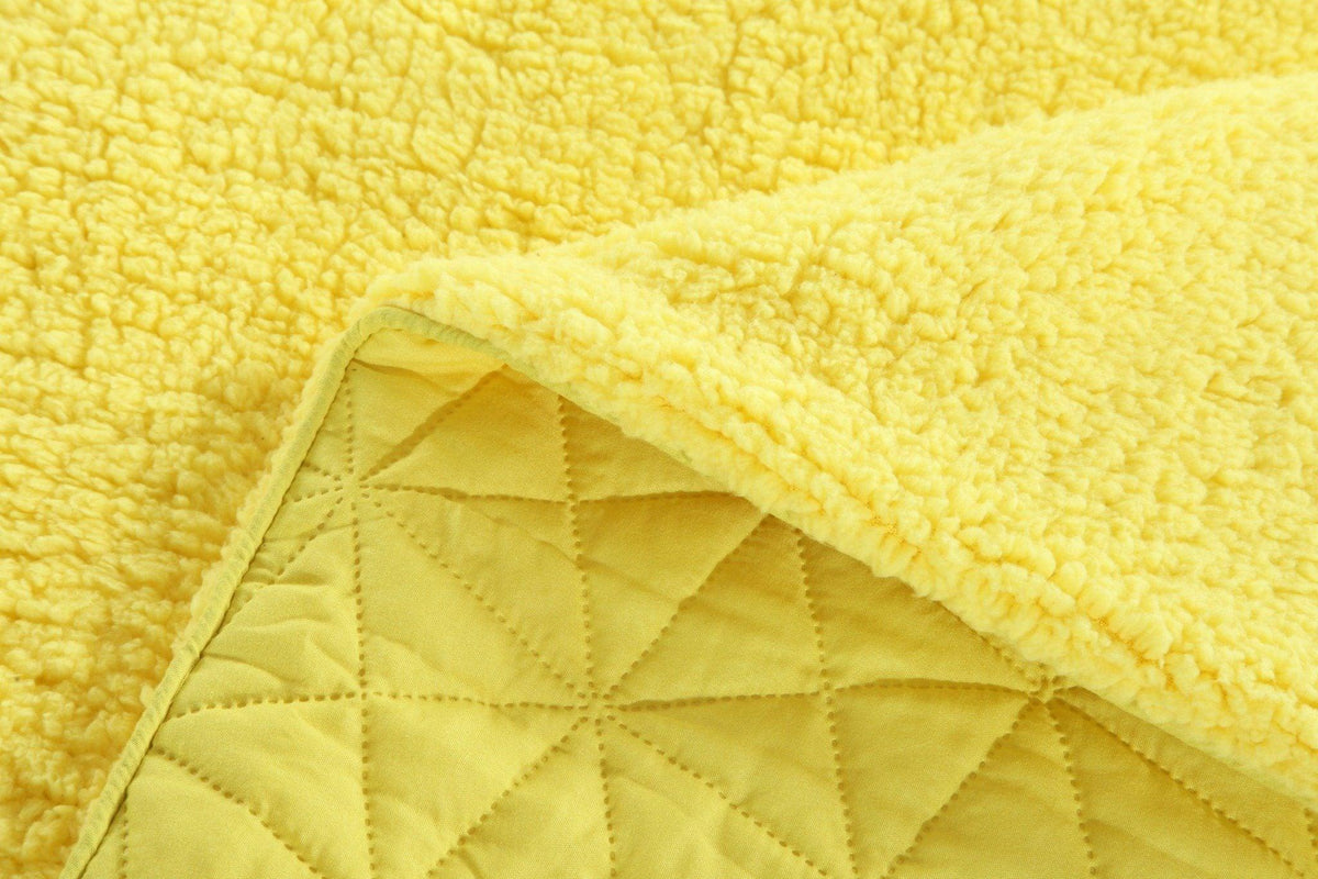 DaDa Bedding Happy Sunny Yellow Bright Quilted Ultra Sonic Reversible Throw Blanket Bedspread (BJ0107)