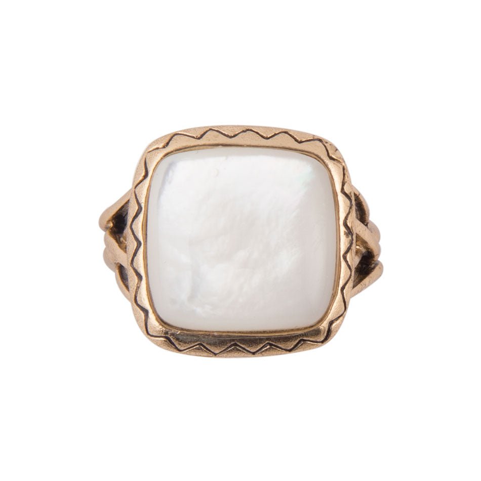Wave of White Mother of Pearl Golden Ring